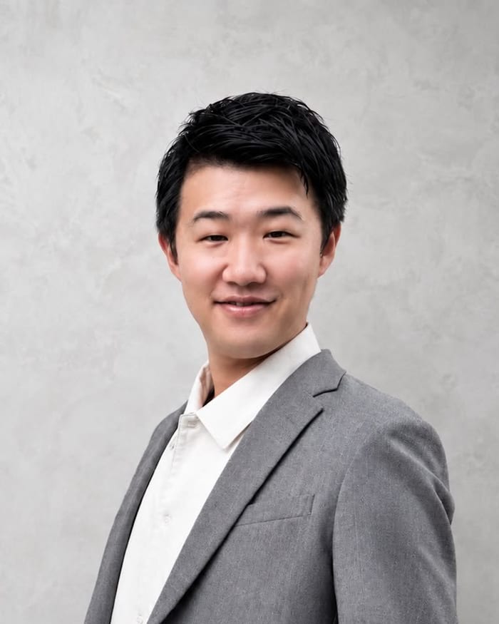 代表 佐藤 晶紀